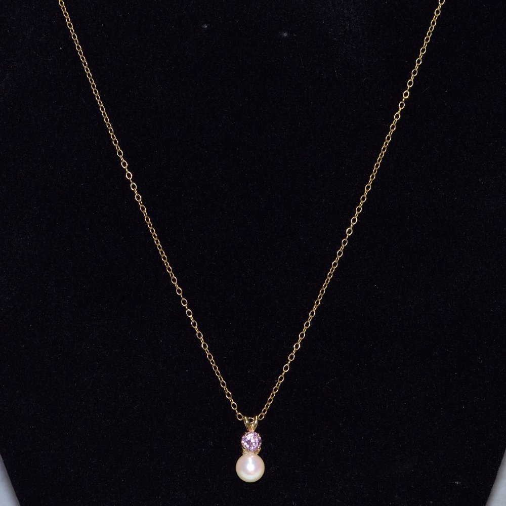 20 Inch White Pearl with Pink Stone Necklace